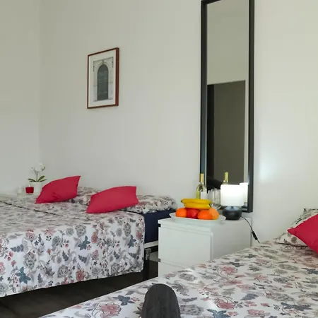 Frühstückspension Avinyo 3 *